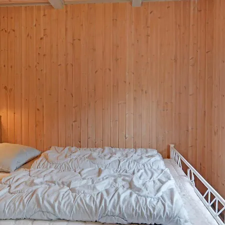 Сasa de vacaciones Three-bedroom Holiday In 55 *